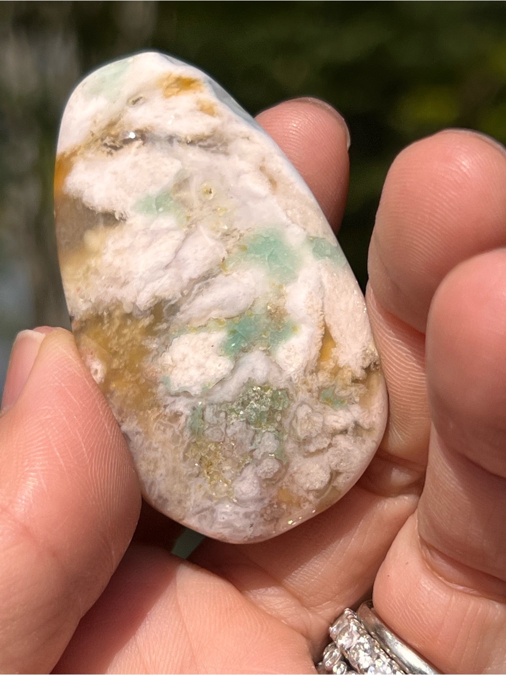 Green (5) cherry agate Palmstone | crystal